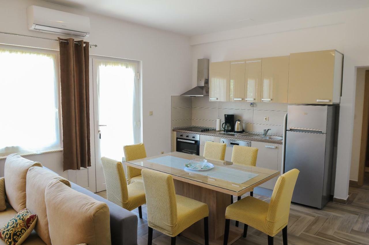 Apartment Neva Split Extérieur photo